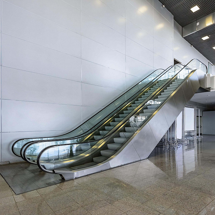 commercial escalators